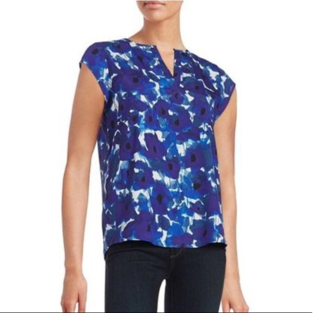 Ivanka Trump | Blue and White Floral Top | XL